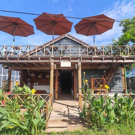 The Azure - M'Pai Bay Hotel Ко Ронг Санлоем Екстериор снимка
